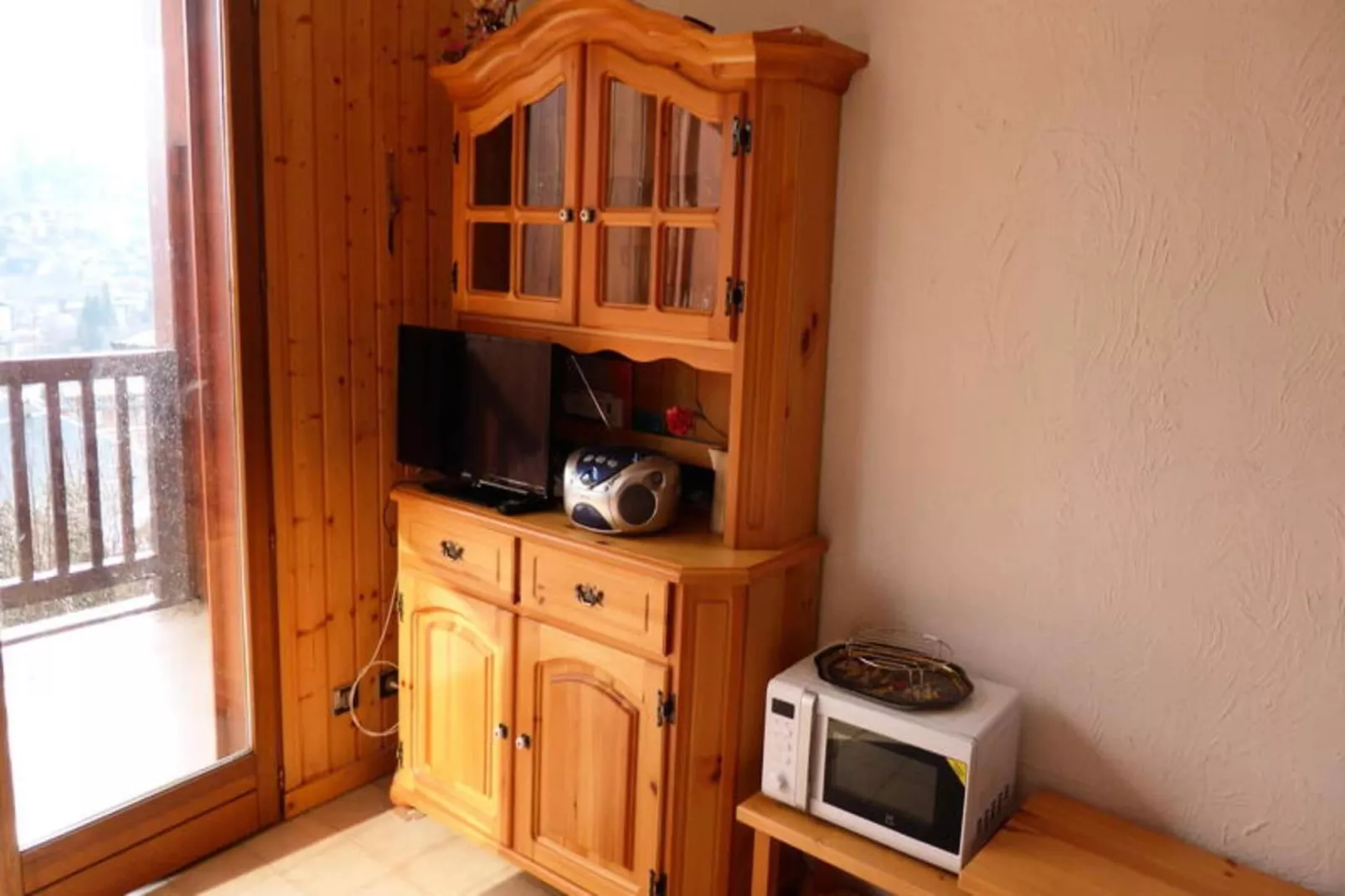 Résidence Les Loges-Exterior in summer