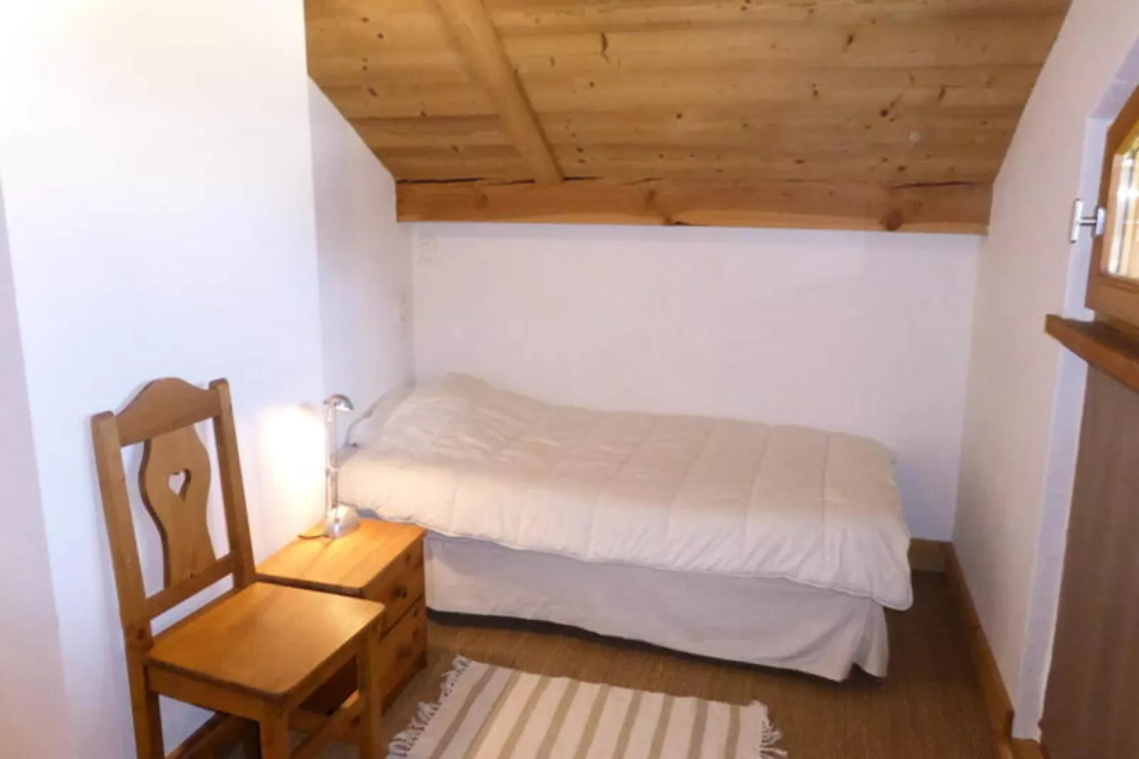 Chalet Champelet-Exterior in summer