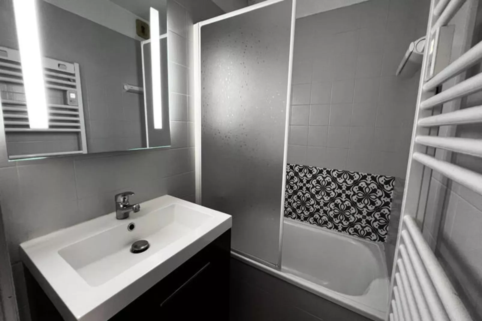 Studio à La Clusaz-Badezimmer