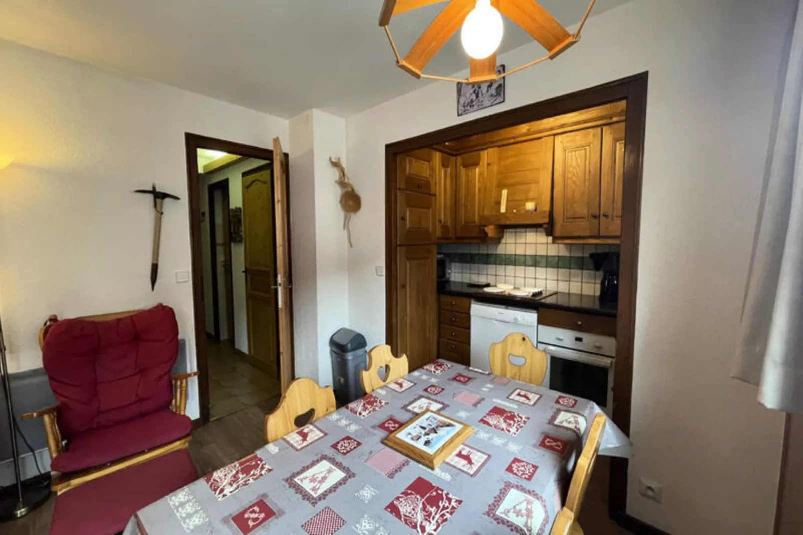 Appartements à La Clusaz-Esszimmer