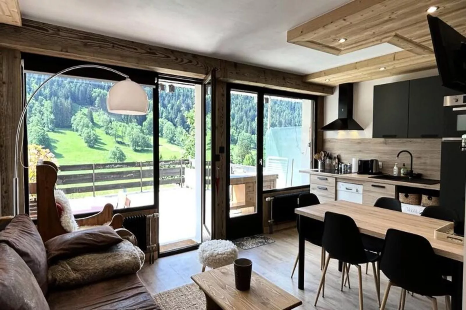 Résidence La Pointe Des Verres-Esszimmer