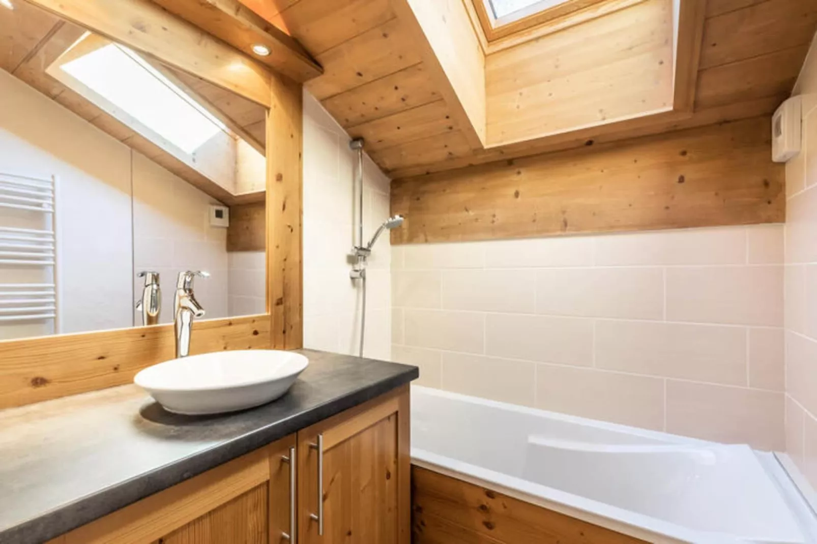 Résidence Belrose-Außenbereich Sommer