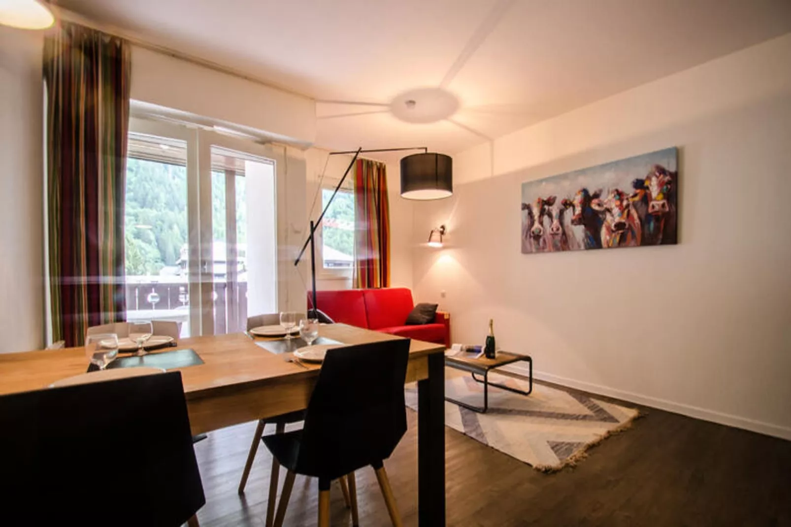 Résidence Riviere-Dining room