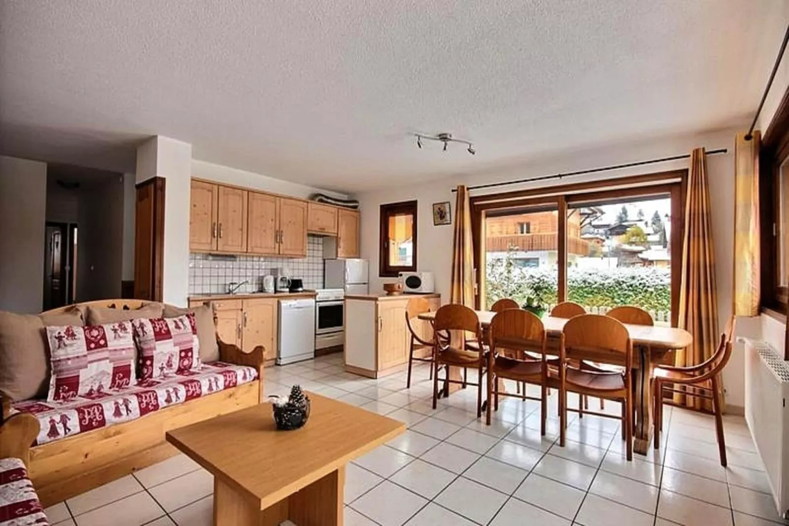 Appartements à Morzine-Dining room