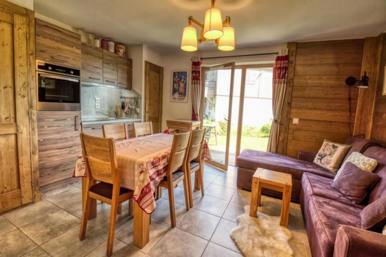 Résidence Niveoles Bat A-Exterior in summer