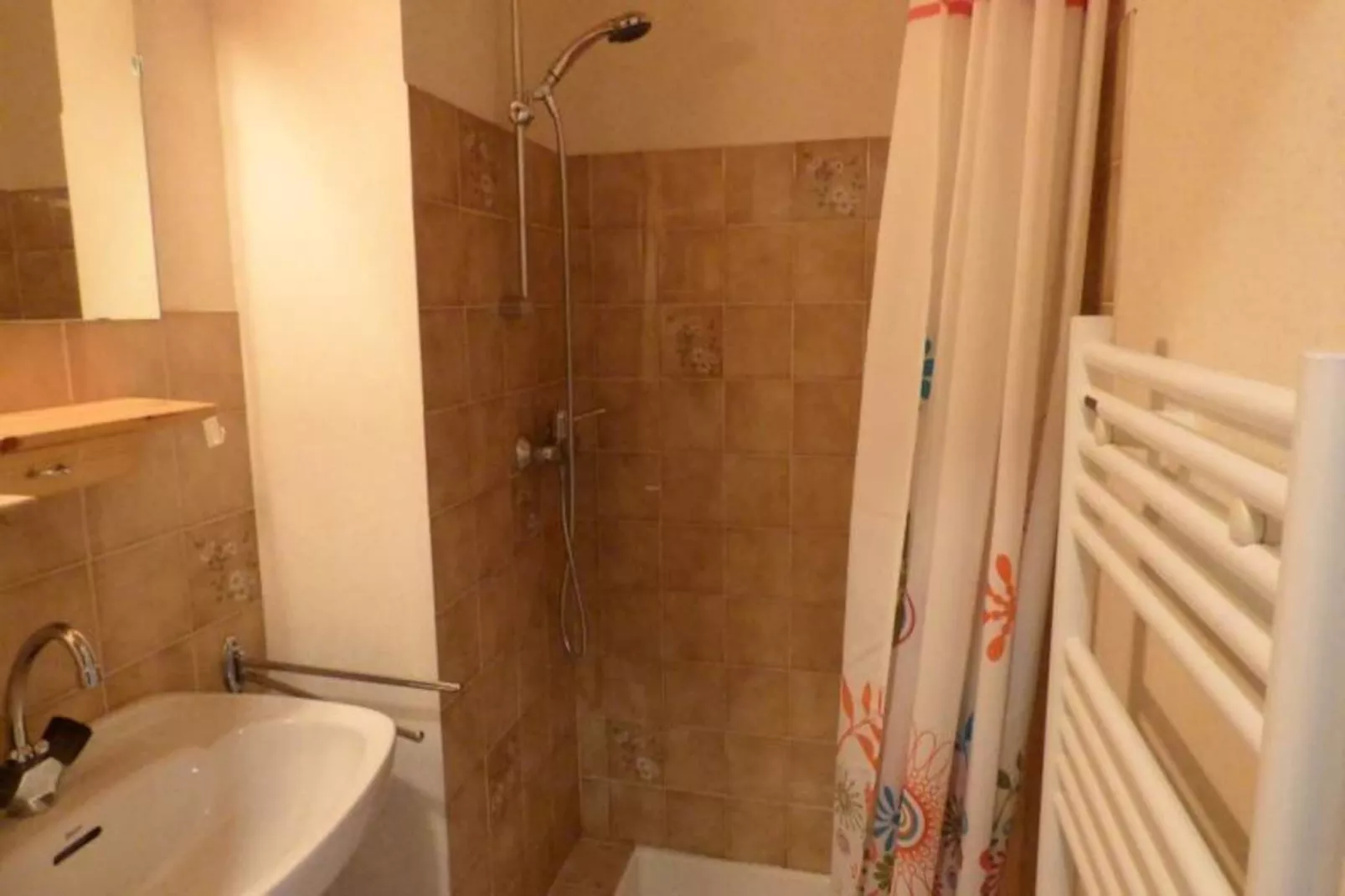 Chalet De Lessy C-Image-tags.