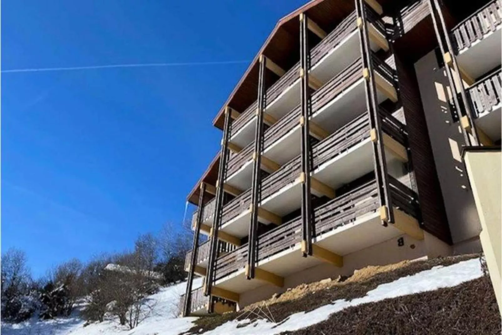 Résidence Millepertuis B-Exterior in summer