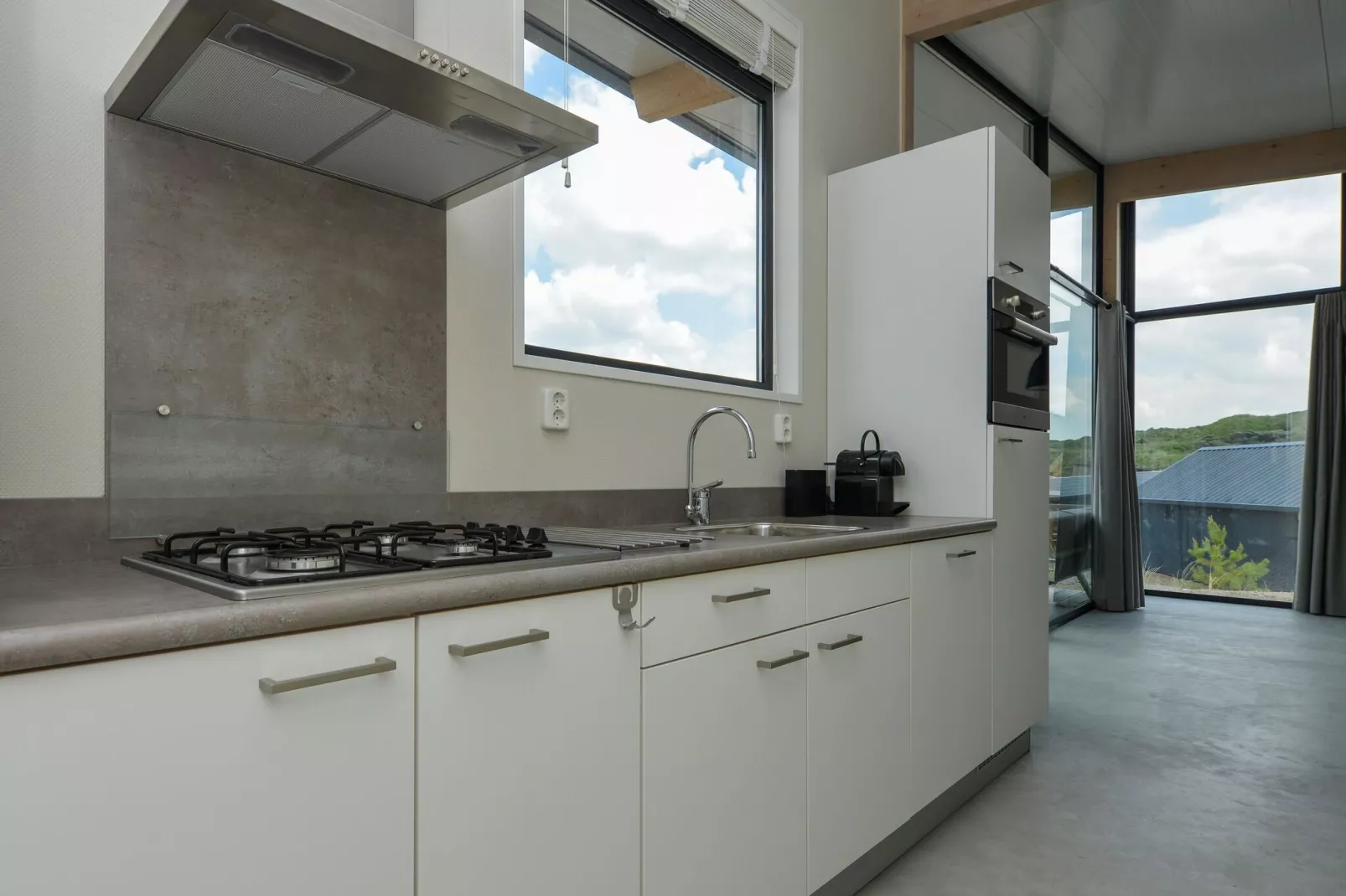Sea Lodges Bloemendaal 1-Kitchen
