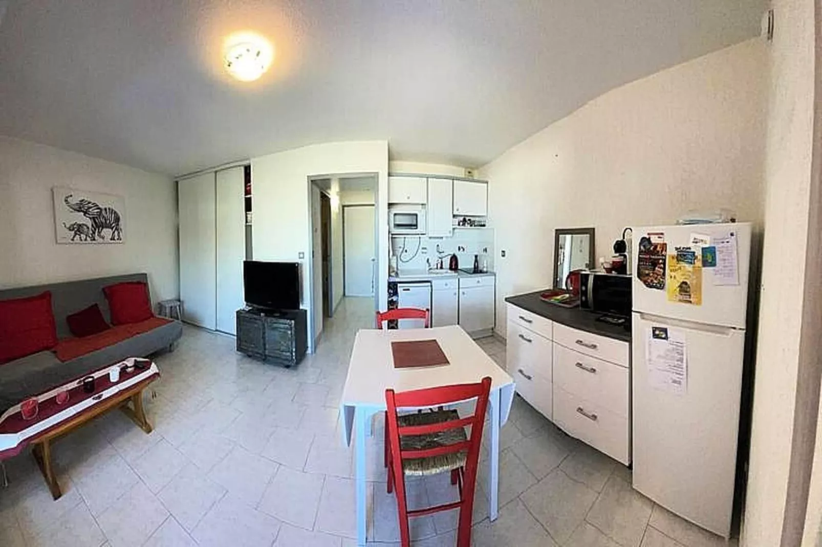 Résidence Port Helena Coudouliere-Dining room