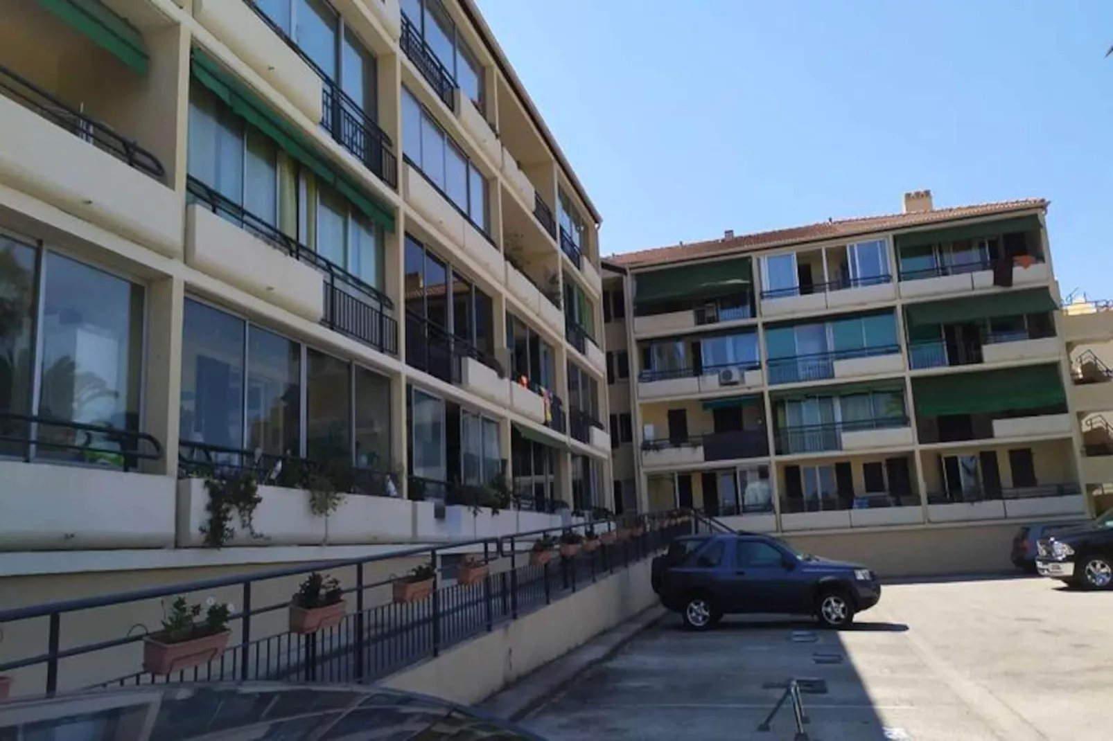 Résidence La Croisette B-Image-tags.