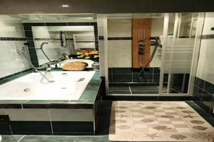 Résidence Le Galibier 3-Bathroom