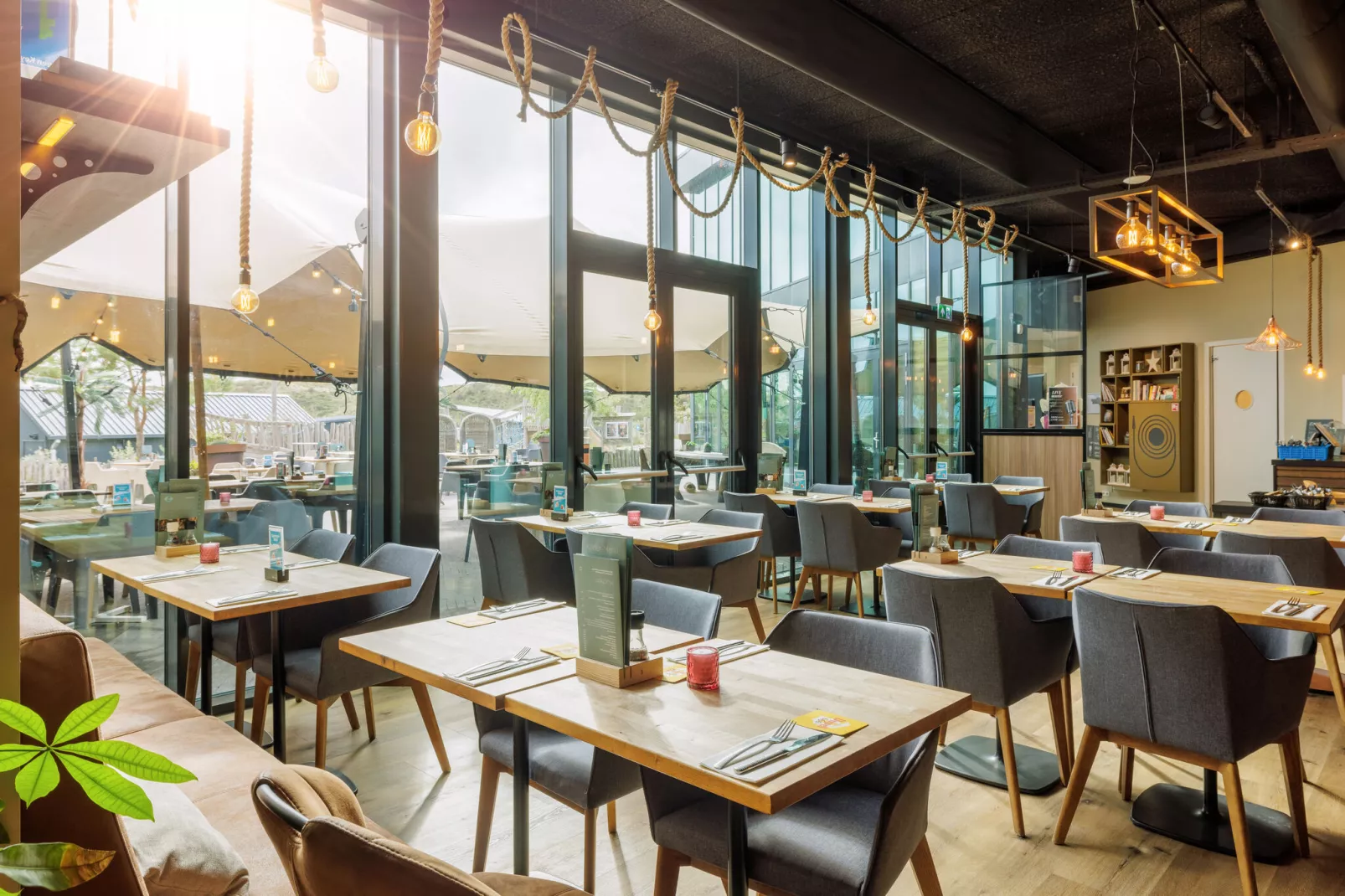 Sea Lodges Bloemendaal 2-Parkeinrichtungen