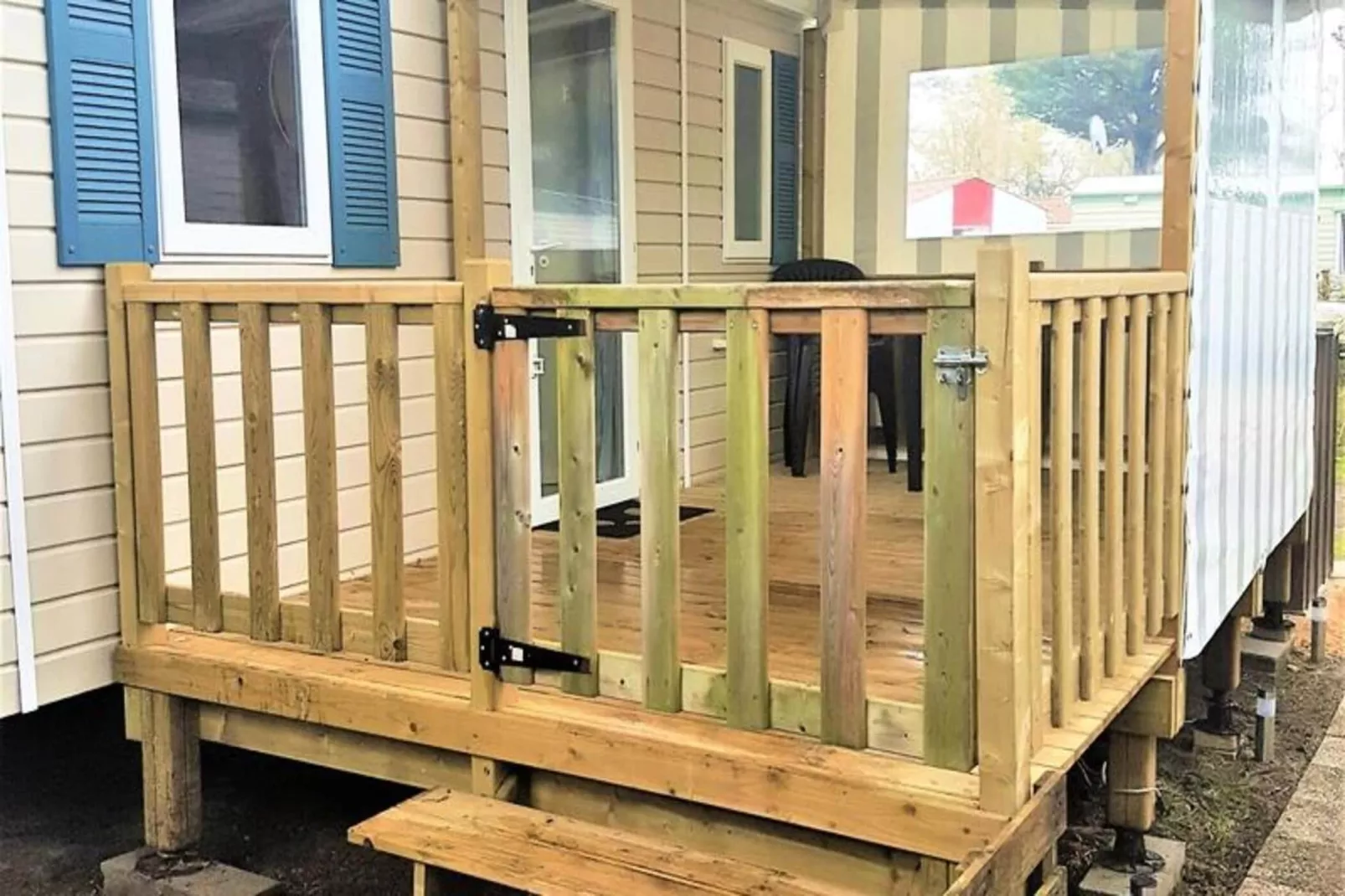 Mobil-home 4 pers. proche plage-Exterior in summer