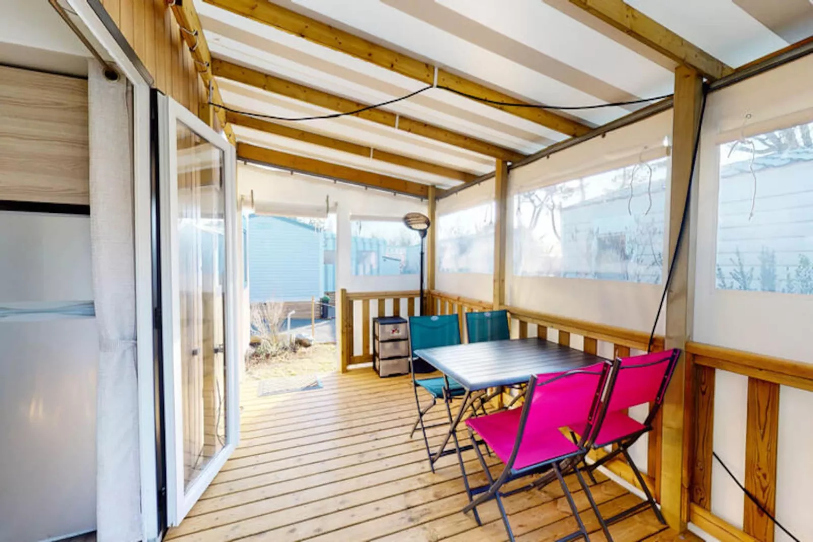 Mobil Home - Bungalow - Cottage à Saint-Hilaire-de-Riez-Image-tags.