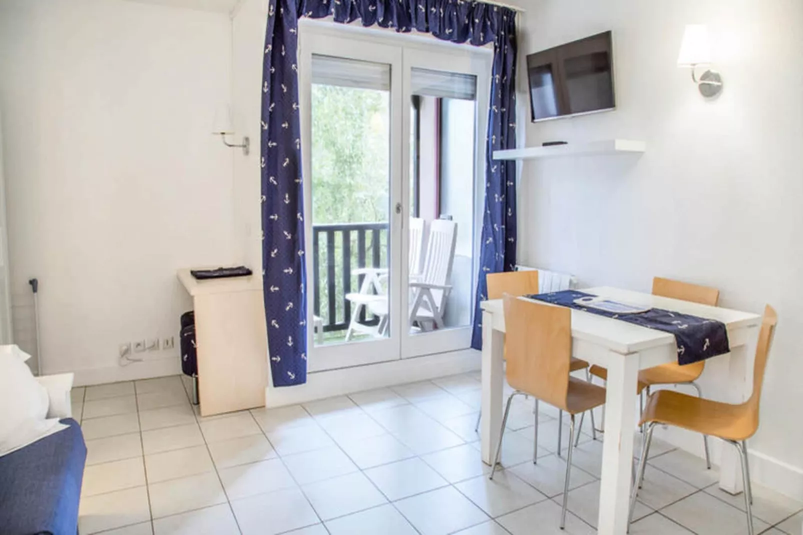 Résidence Les Embruns - maeva Home-Exterior in summer