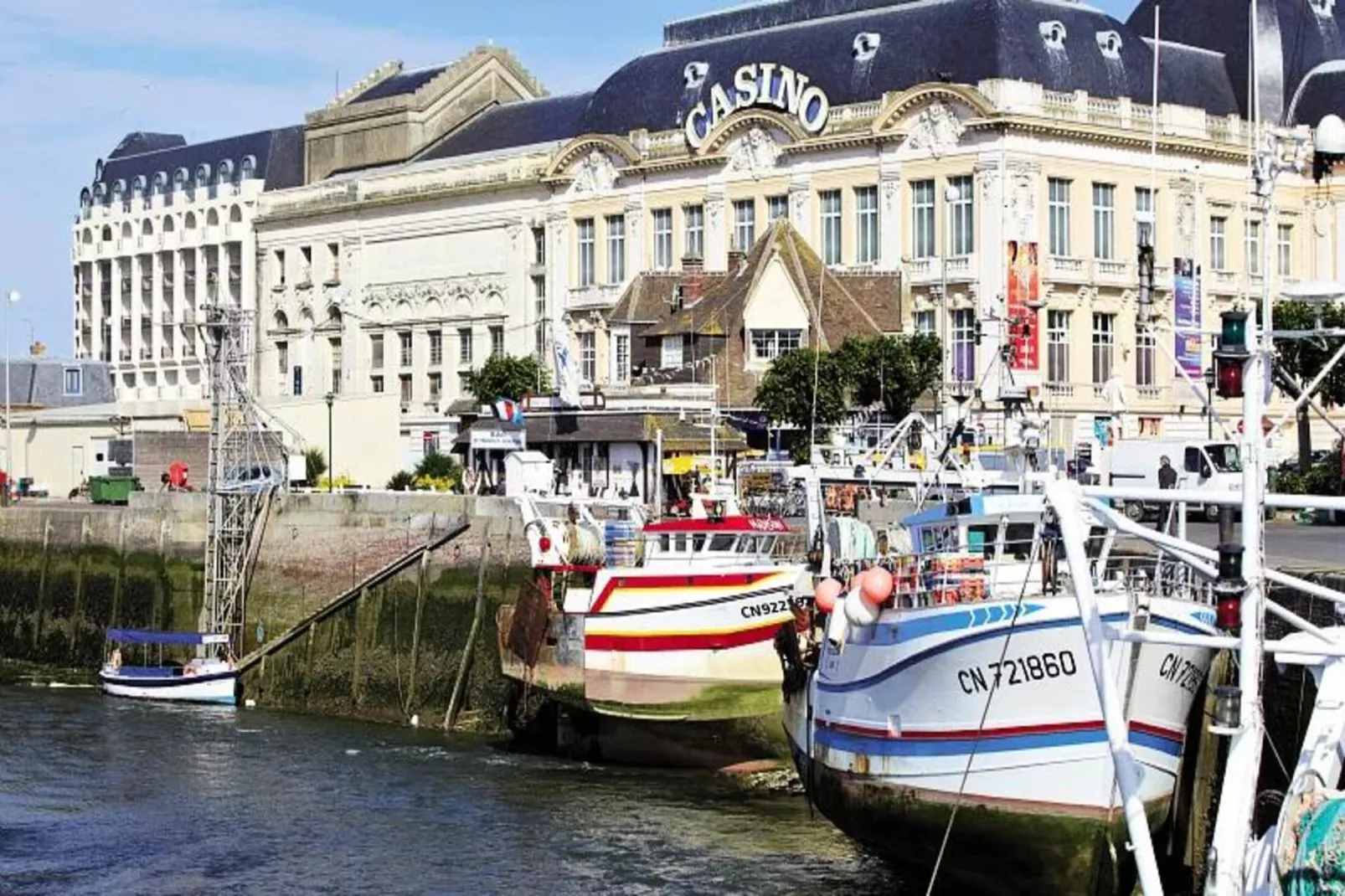 Résidence Le Beach - maeva Home-Exterior in summer