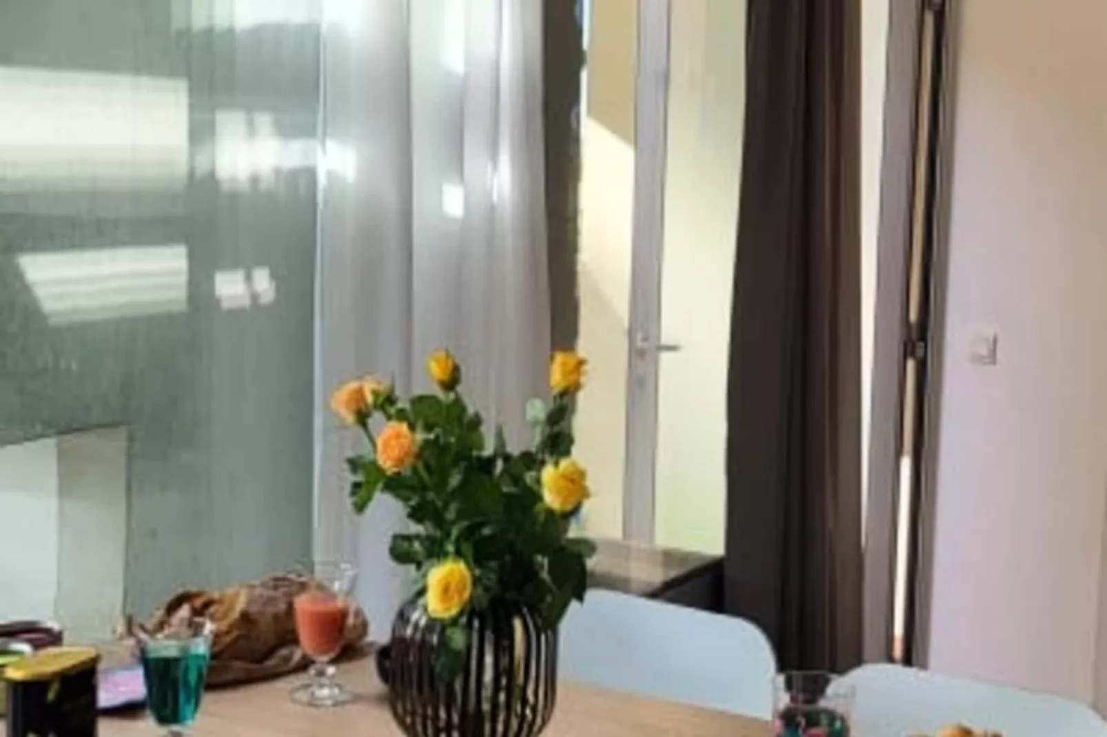 Résidence Une Escale En Bord De Plage Avec Piscine Et Jardins.-Image-tags.