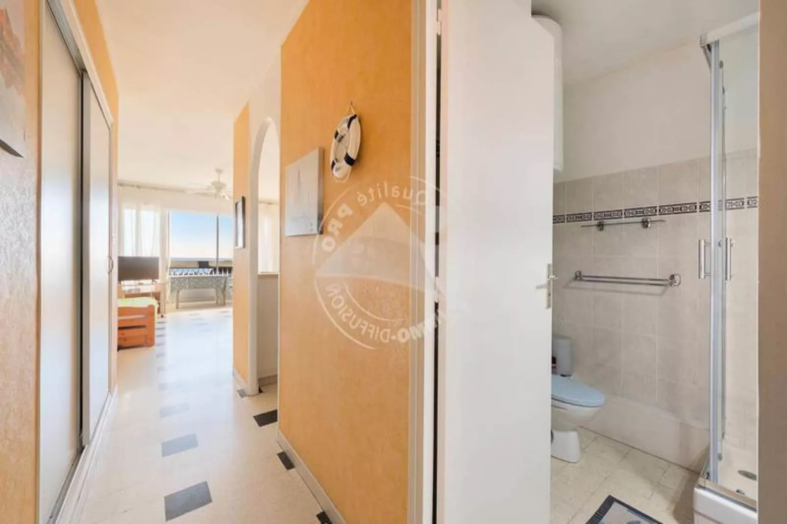 Résidence "les Tamaris"-Badezimmer