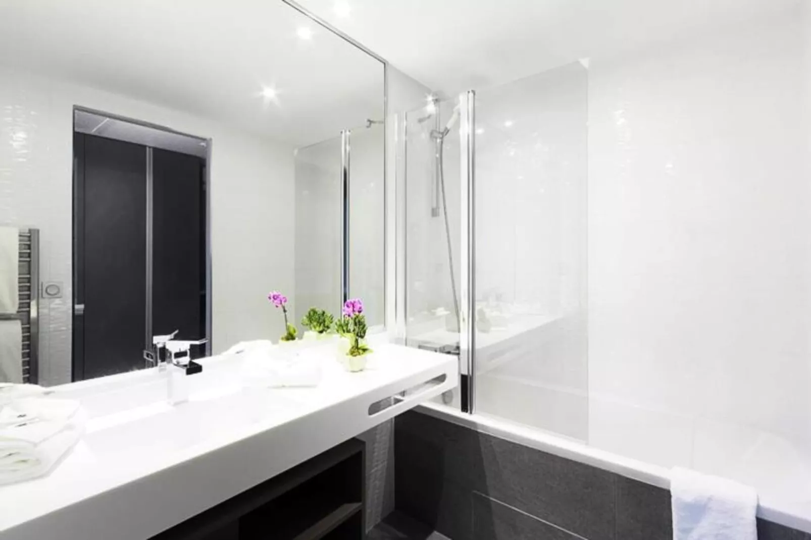 Néméa Appart'hôtel Résidence Toulouse Concorde****-Wohnzimmer