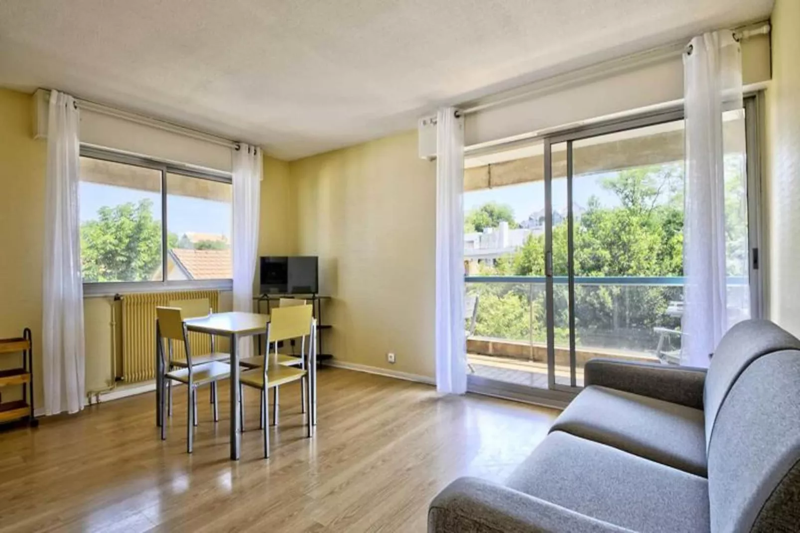 Résidence Eugénie-Living room