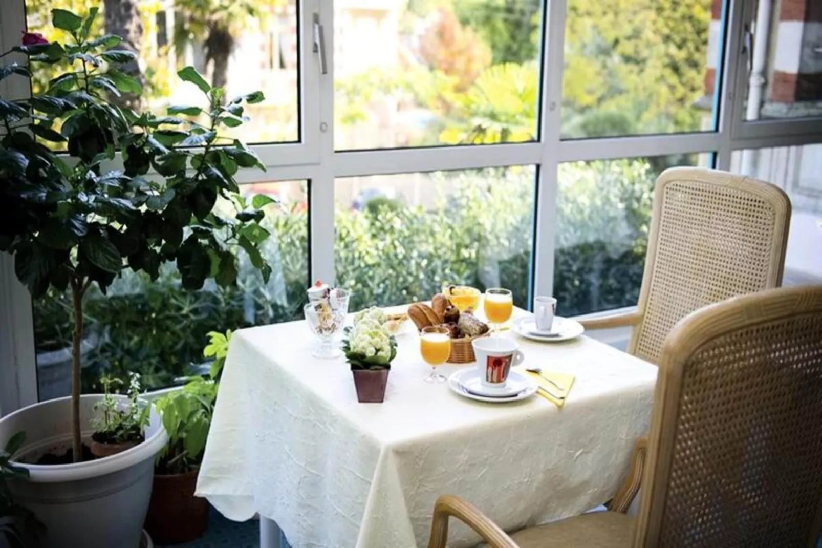 Résidence Villa Régina - Vacances Bleues-Außenbereich Sommer