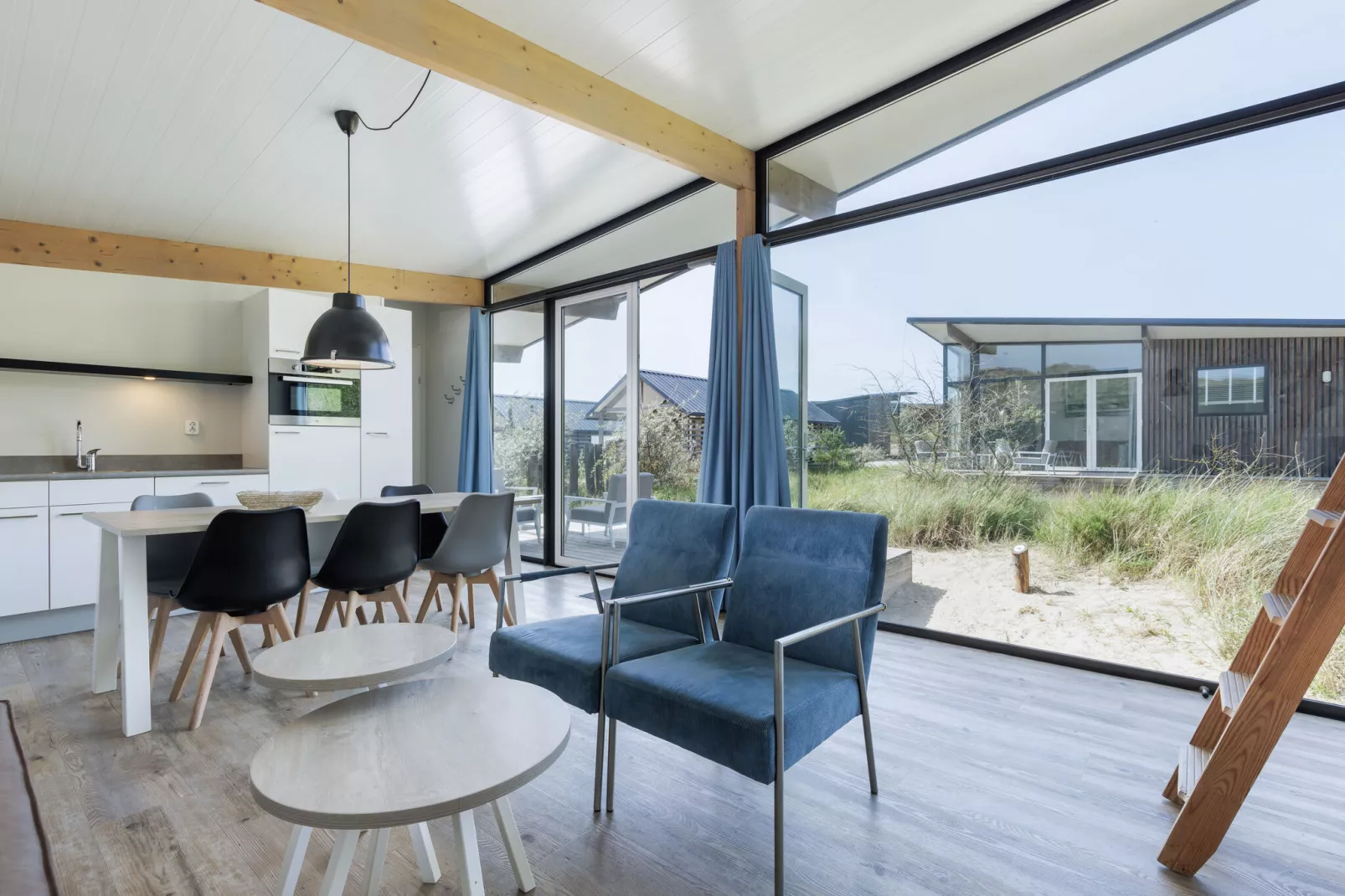 Sea Lodges Bloemendaal 5-Living room