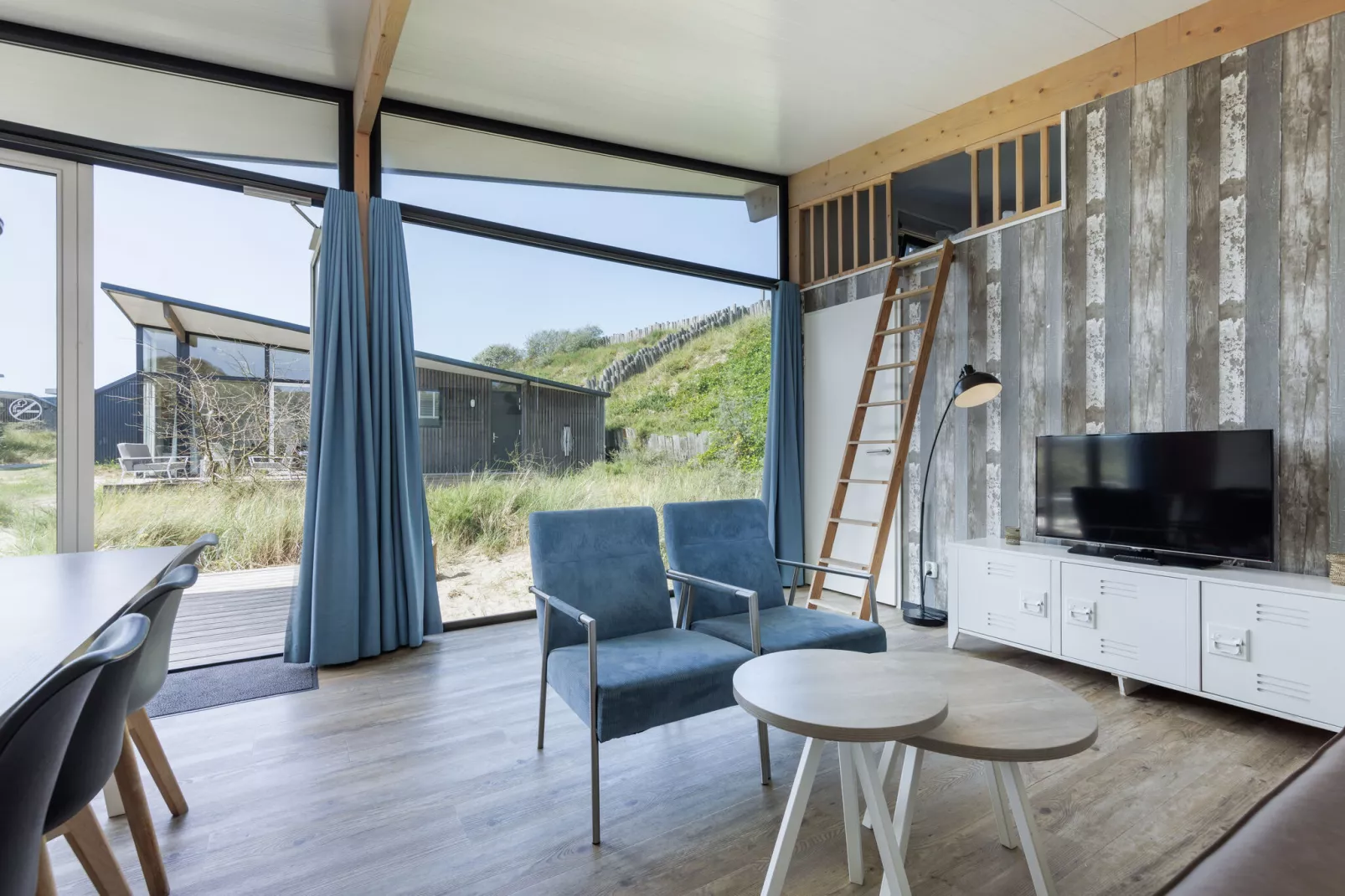 Sea Lodges Bloemendaal 5-Living room