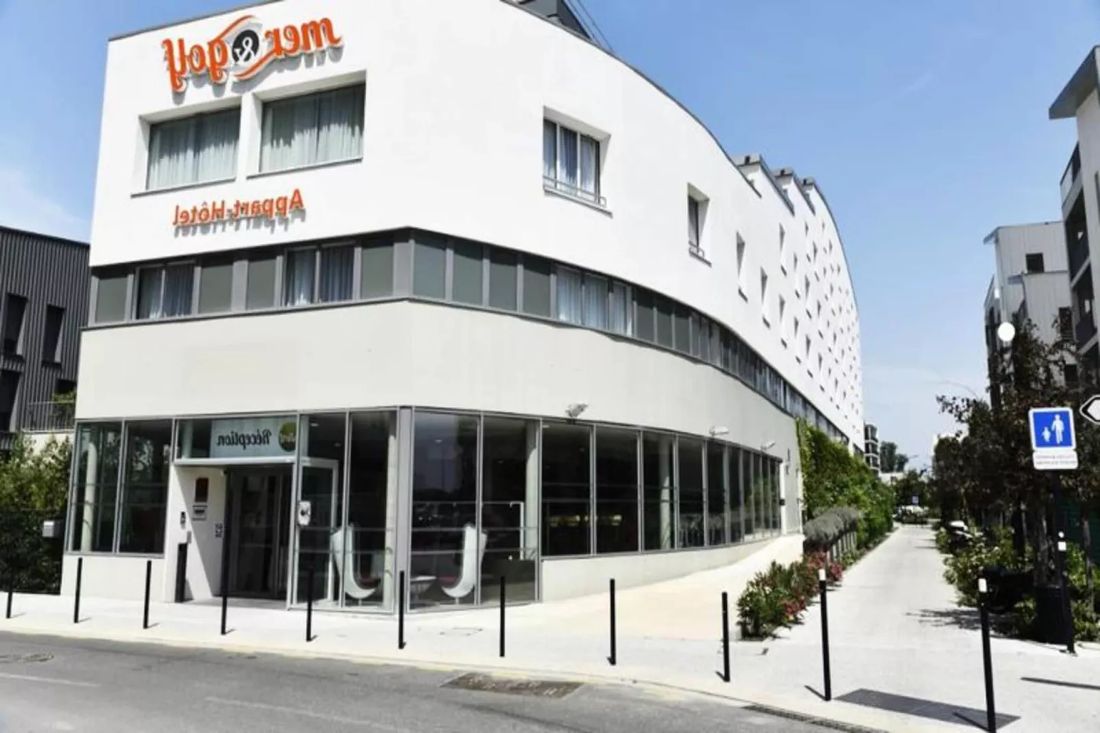 Appart'Hôtel Mer & Golf Bordeaux Bassins à Flot***-Dining room