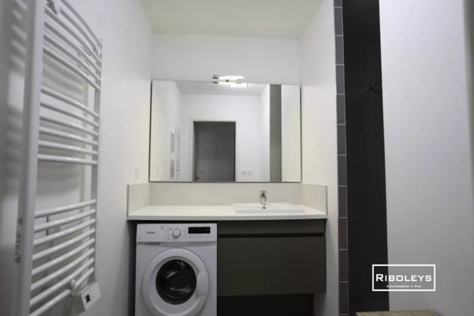 T4 Climatis&eacute; Avec Piscine &agrave; 400m De La Mer-Image-tags.