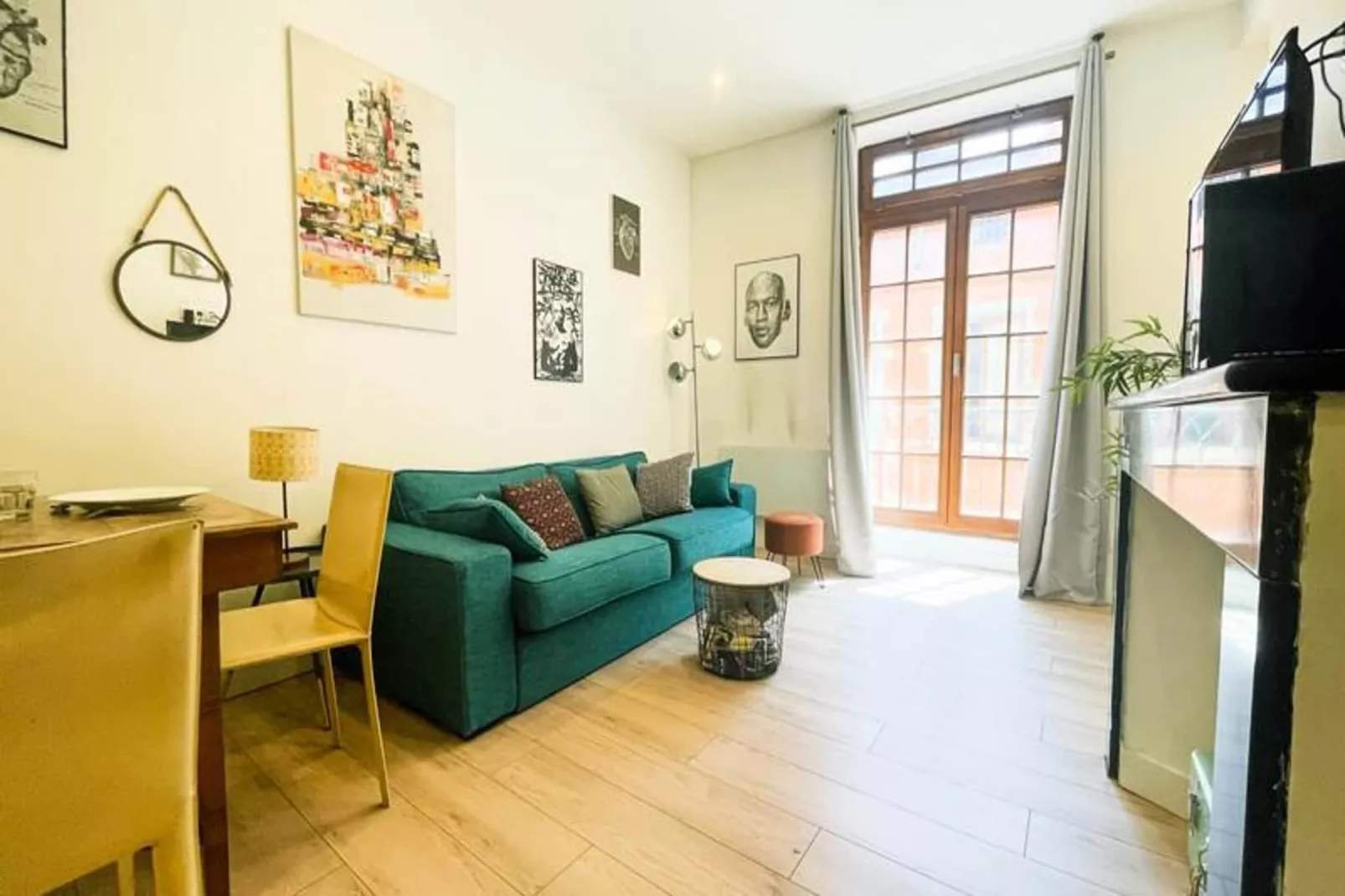 | Chez Giuseppe 🍷 Hyper-centre, Rues Pi&eacute;tonnes-Salon