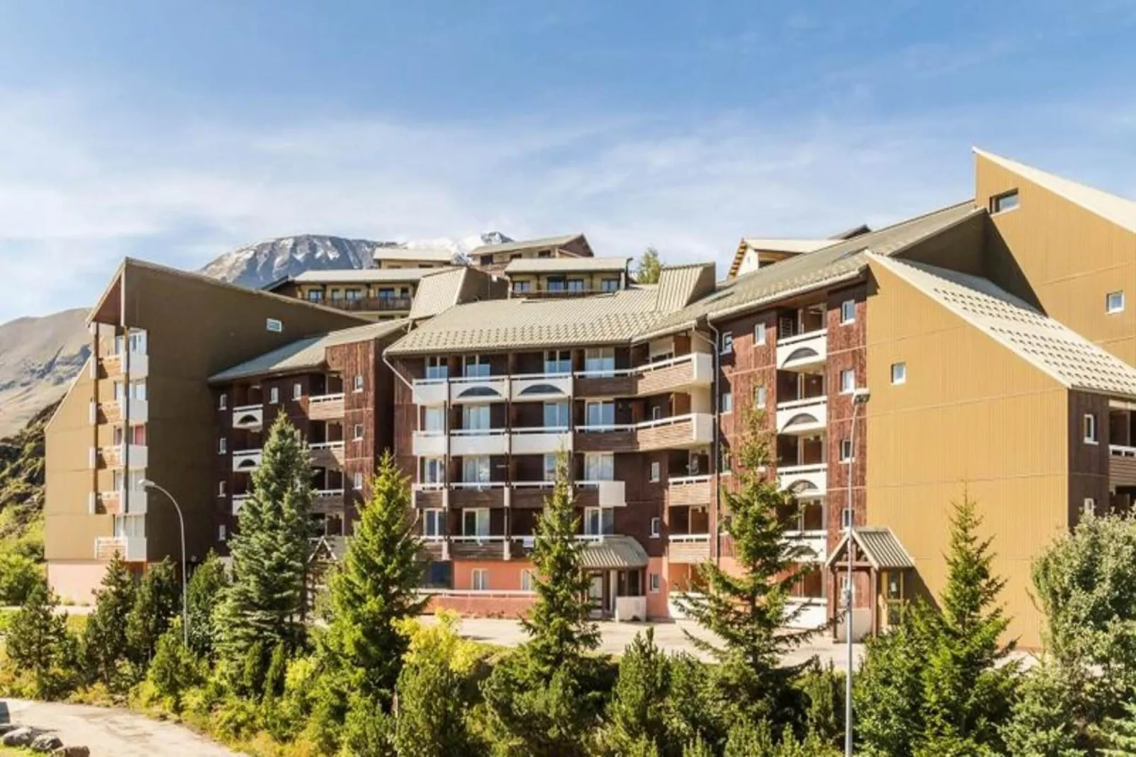 Résidence Les Horizons d'Huez - Maeva Home - Exterior in summer