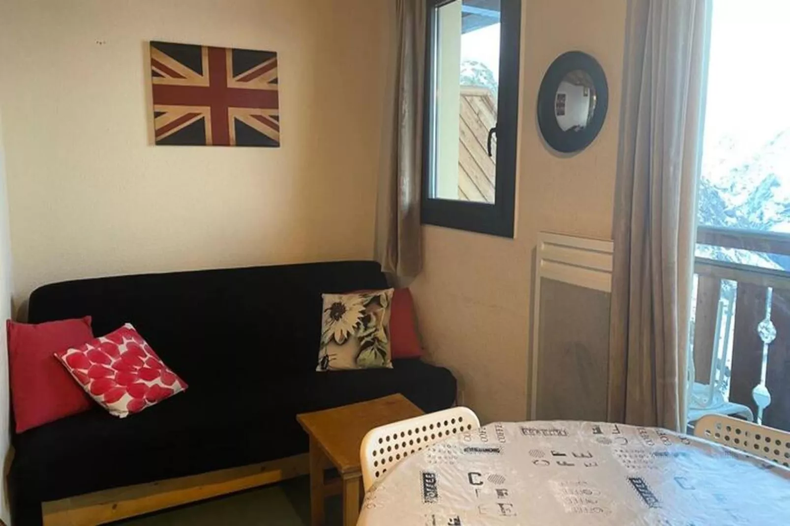 Résidence Balcons D'huez-Dining room