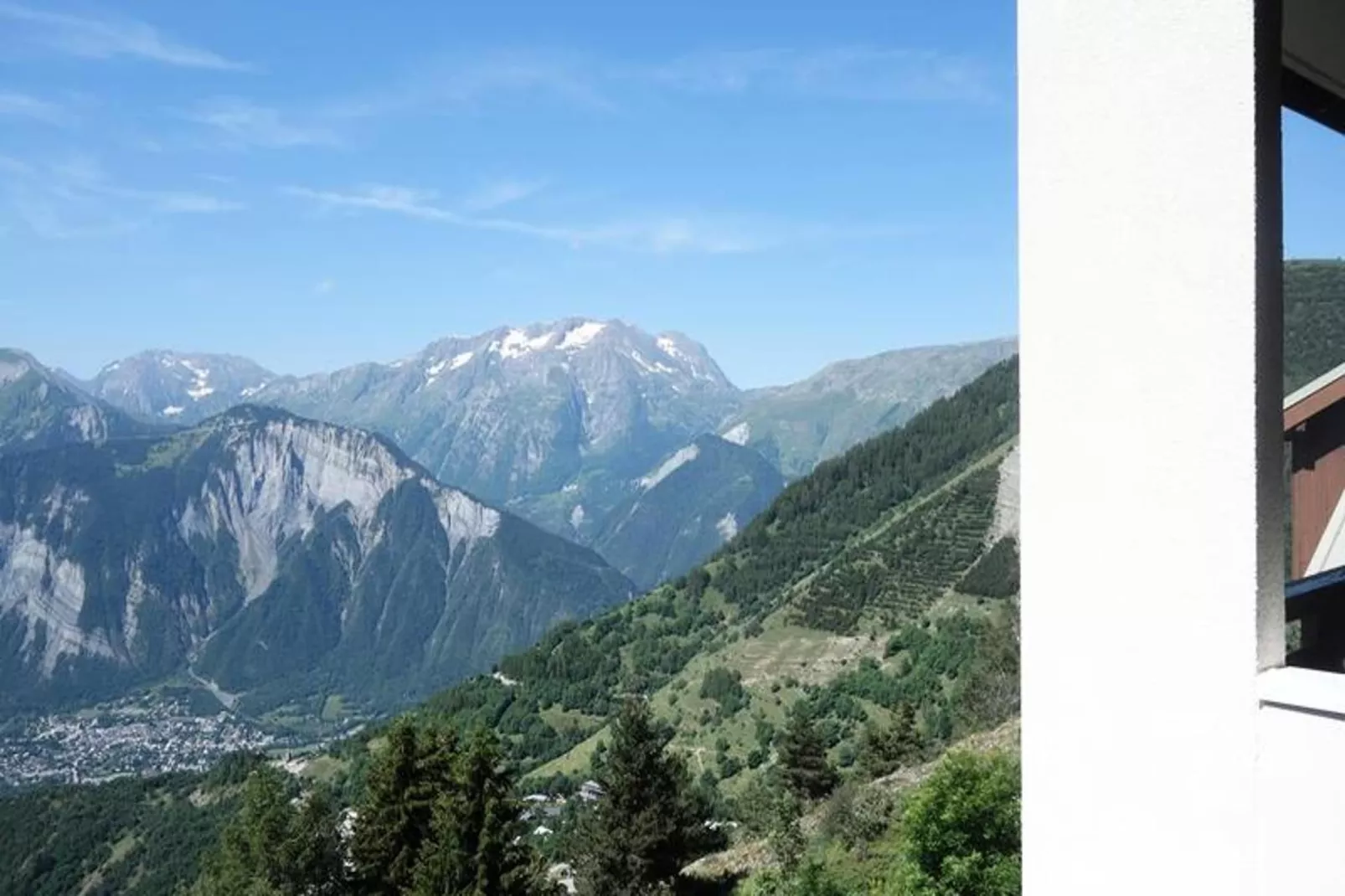 Résidence Solaires-Vue d'été