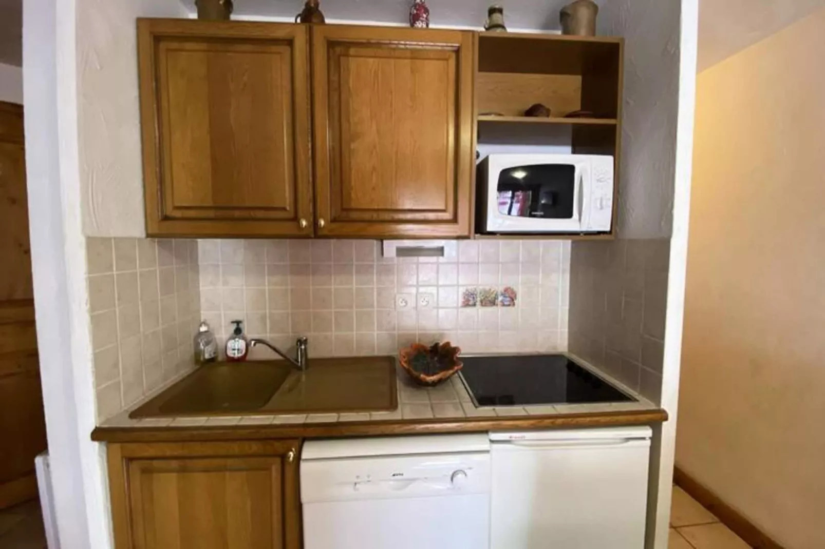 Chalets D Or-Kitchen