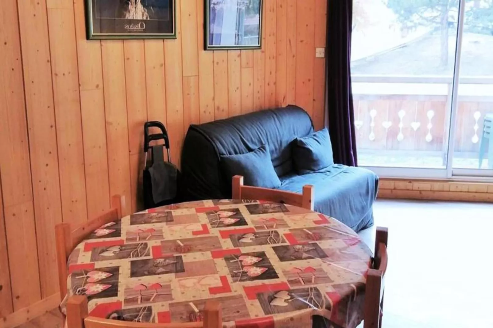 Résidence Sappey-Esszimmer