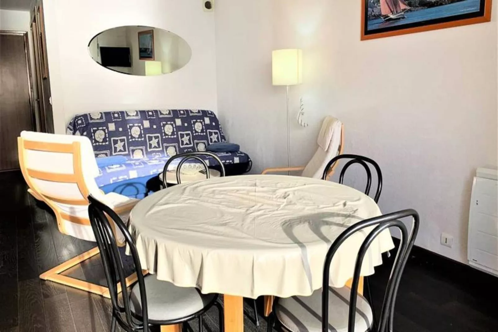 Résidence Courlis-Dining room