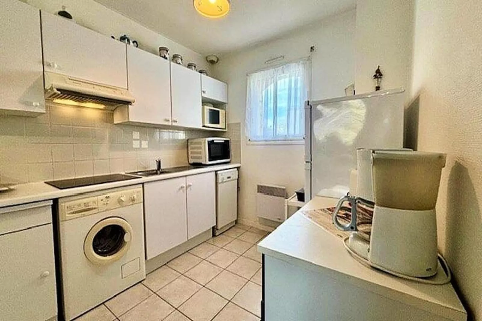 Résidence Hameau De Manemeur-Kitchen