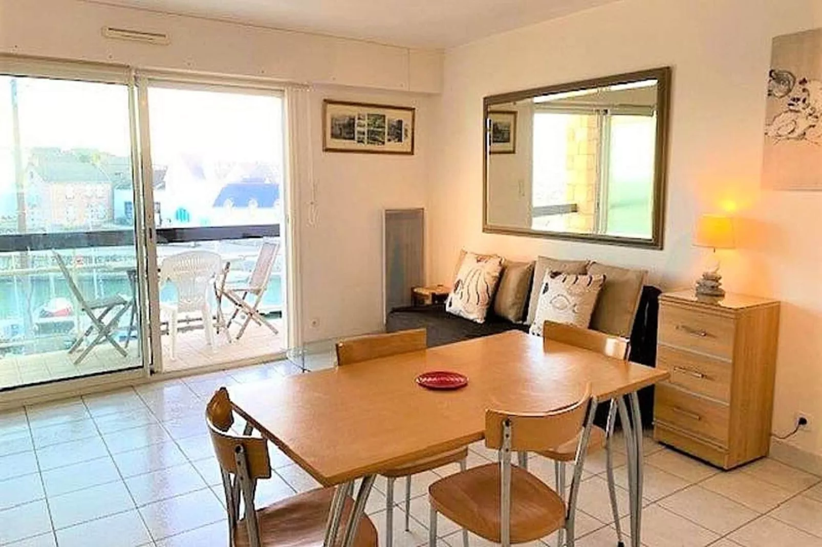 Résidence Les Pavois-Salle à manger