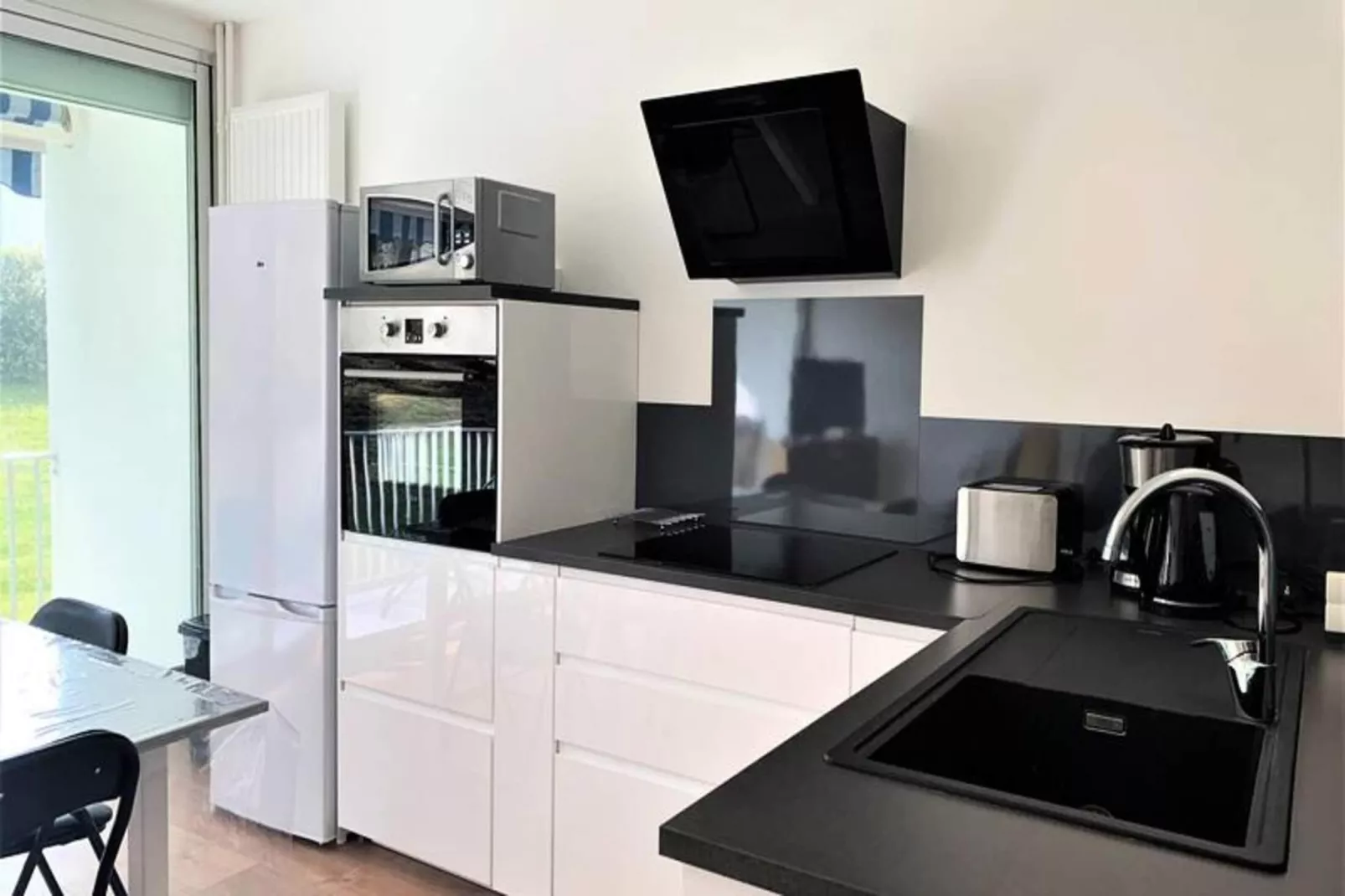 Résidence Goulvars-Kitchen