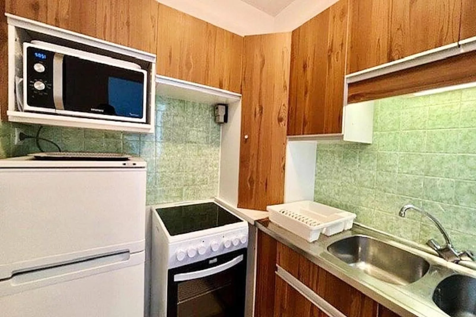 Résidence Le Mane-Kitchen