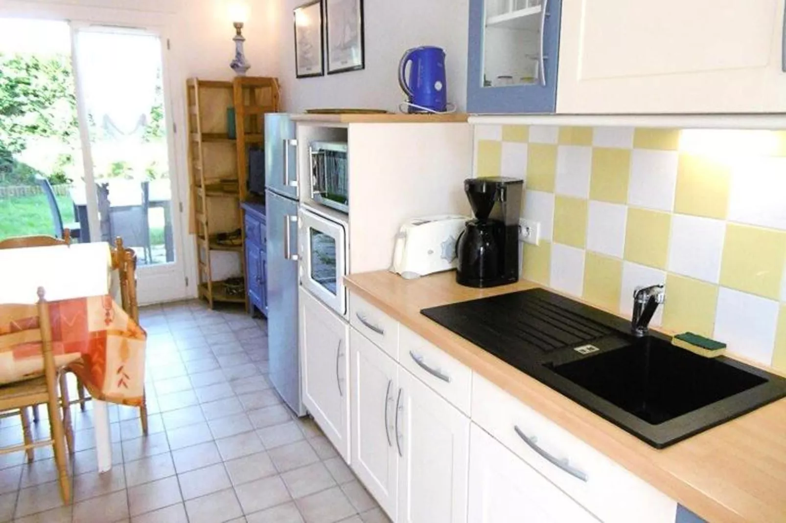 Résidence Duguay Trouin-Kitchen