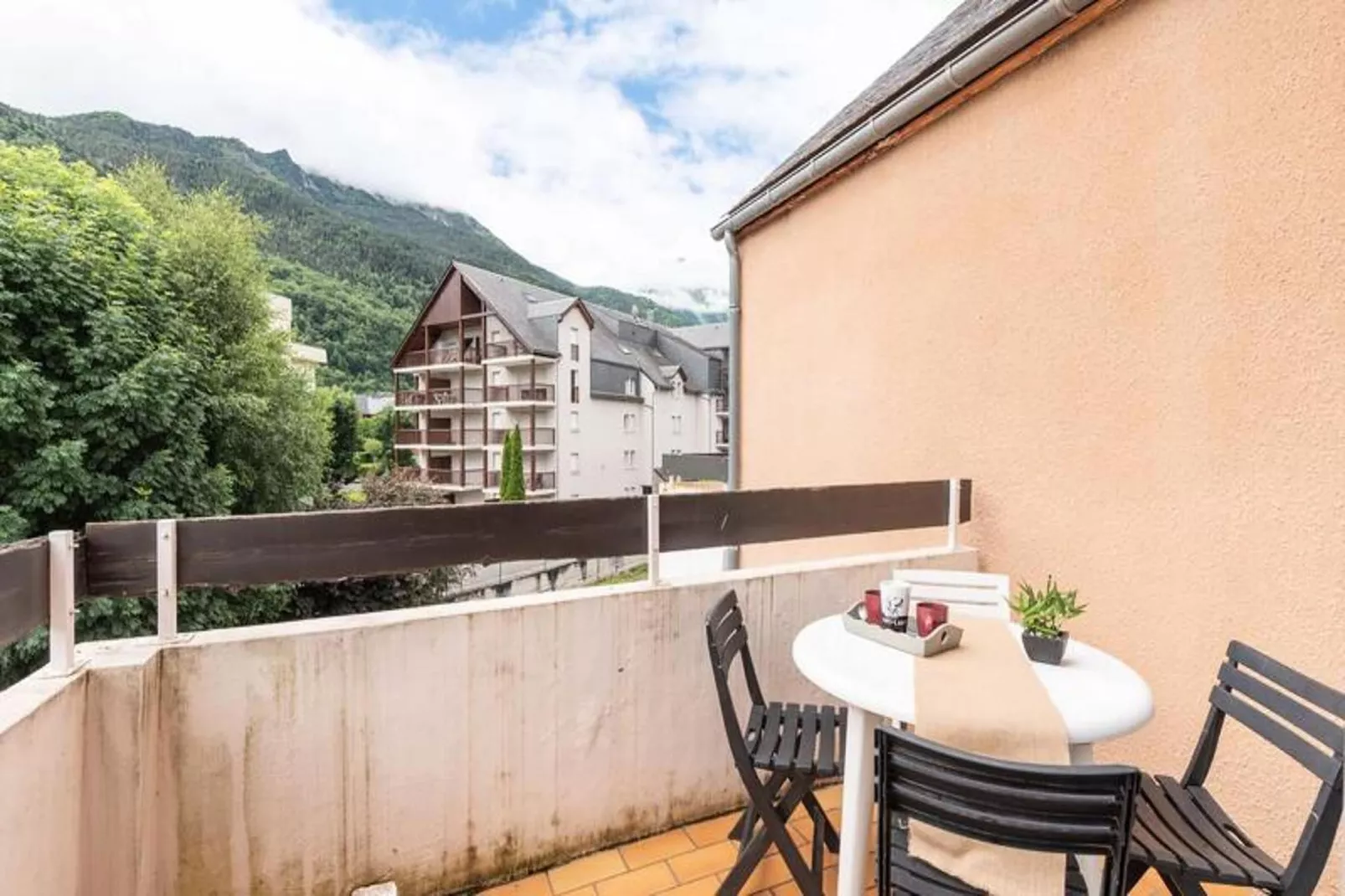 Résidence H.th.ii:bat.8-Terrace balcony