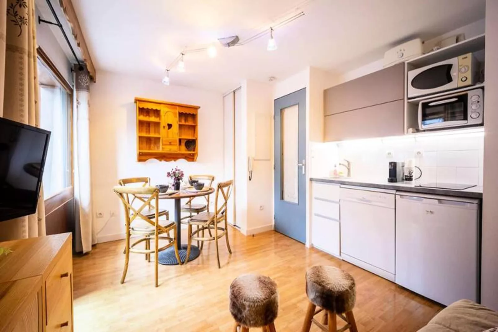 Résidence Clos Mirabelle-Kitchen