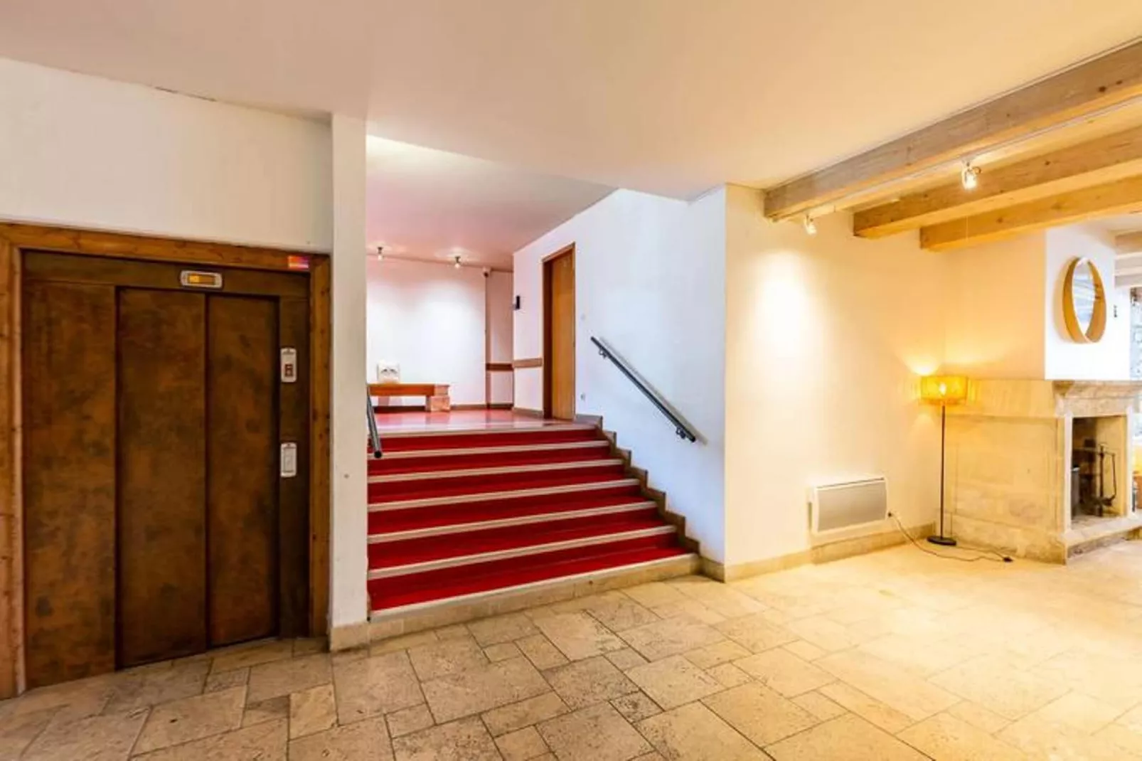 Résidence Cami Real-Hall & reception