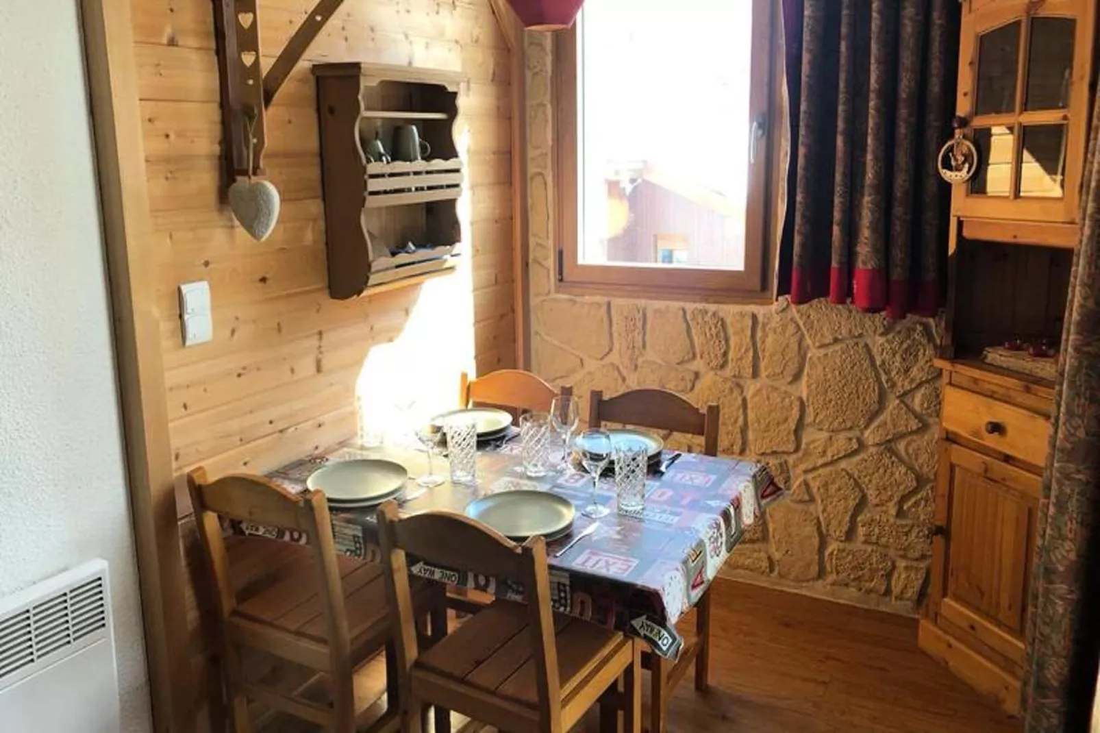 Résidence Clairiere-Dining room
