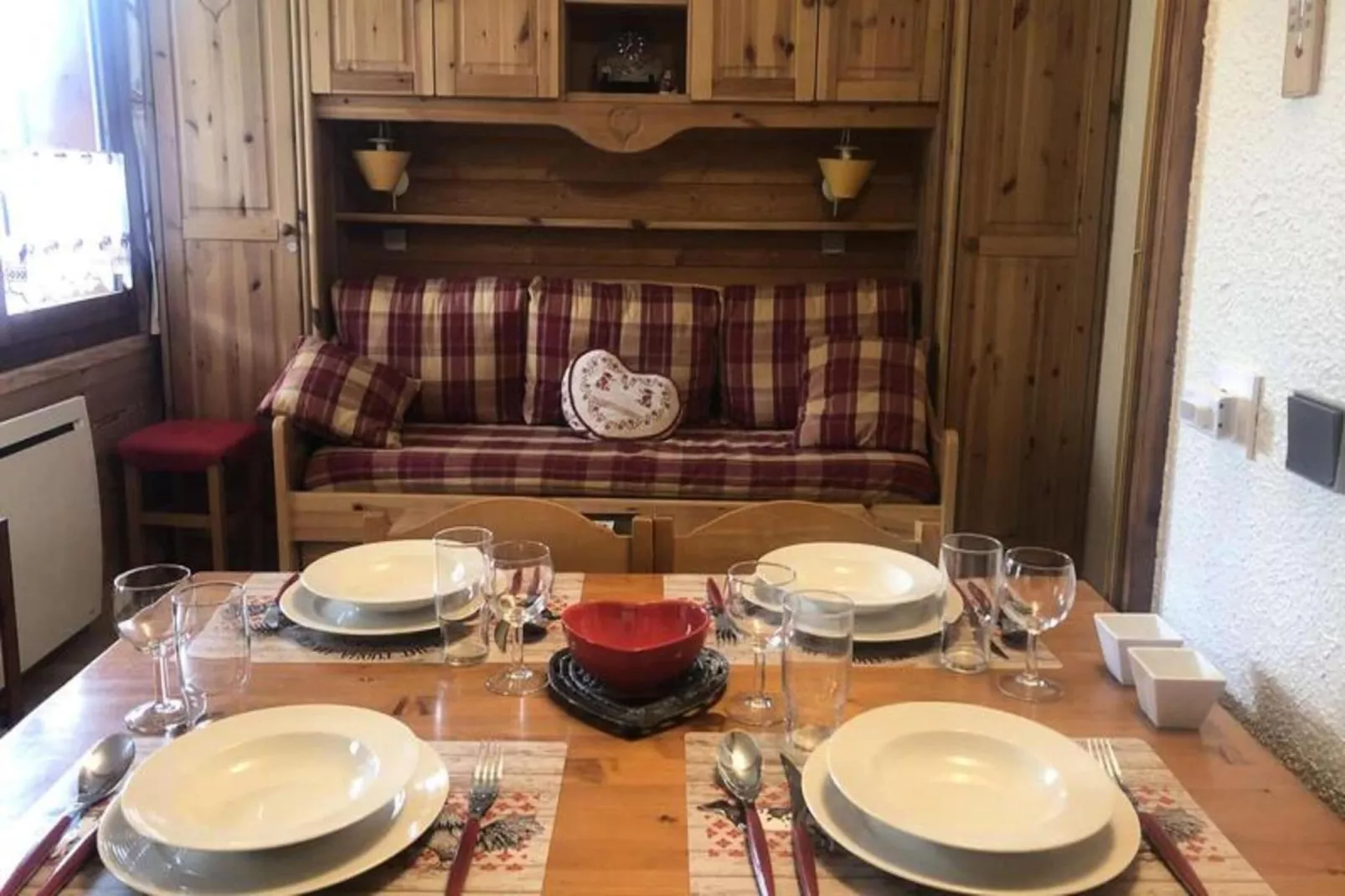 Résidence Buche-Esszimmer