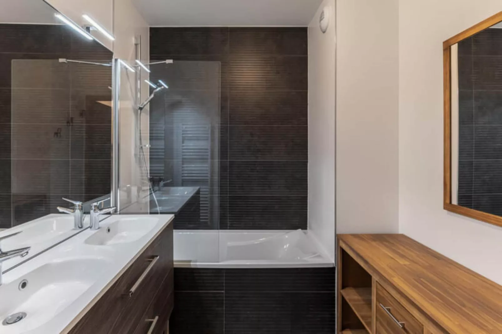 Résidence Silver Lodge - B-Bathroom