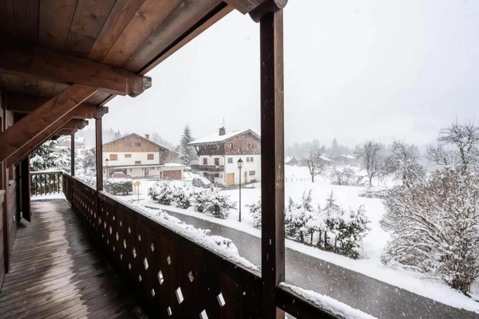 Résidence Reine Des Pres-Image-tags.