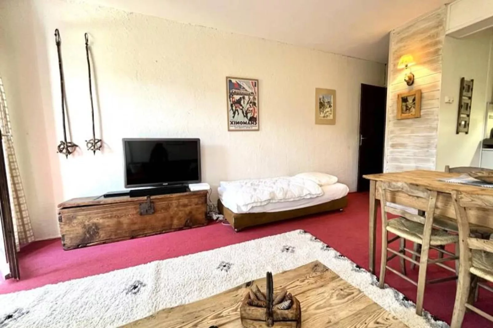 Nid Douillet Au Pied Des Pistes Avec Jardin-Living room