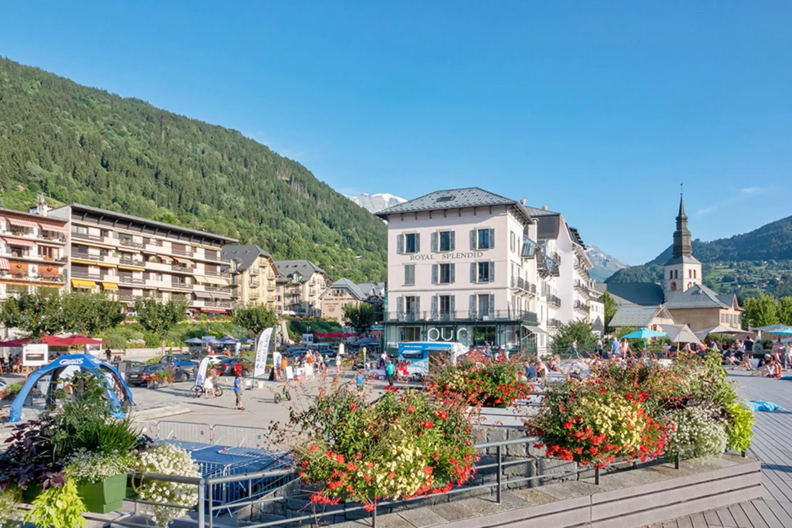 Chalet Pylone-Außenbereich Sommer